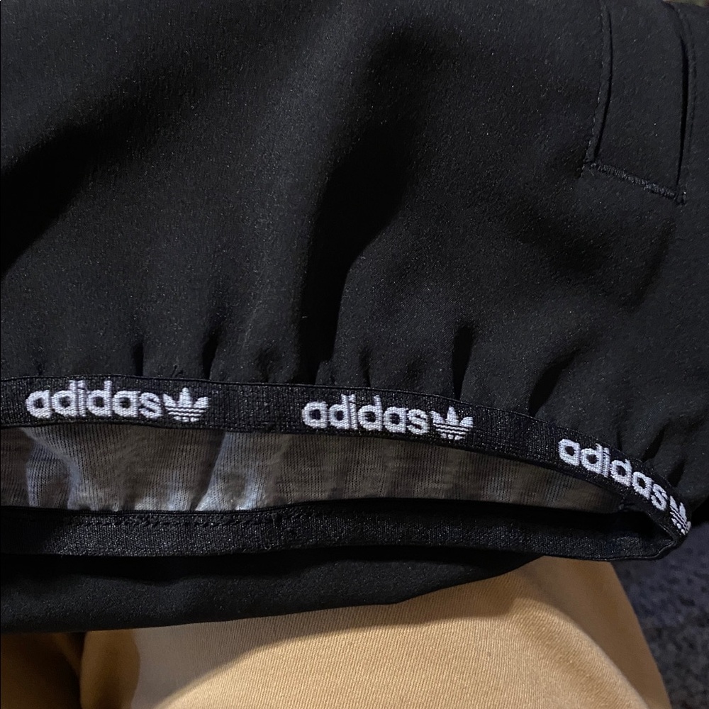 adidas Originals Black Trefoil Bomber Jacket - Picture 5 of 10